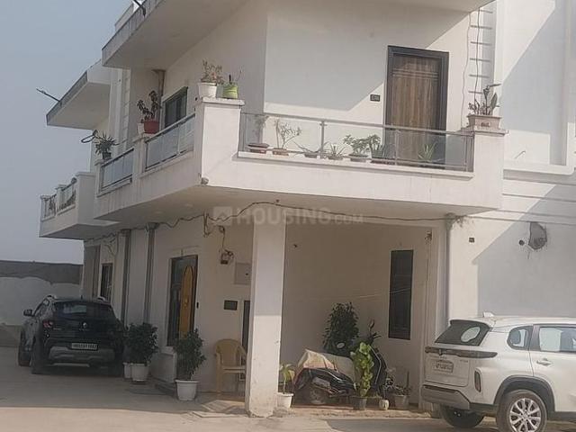 4 BHK Villa in Noida Extension for resale Greater Noida. The reference number is 21142284