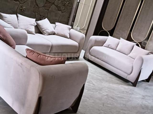 4 BHK Villa in Omega II for resale Greater Noida. The reference number is 21059179