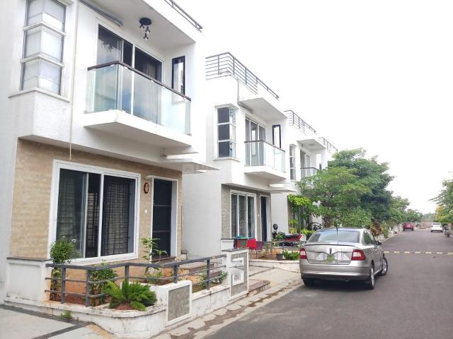 4 BHK Villa in Oragadam Sriperambattur for rent Chennai. The reference number is 20962135