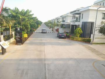 4 BHK Villa in Panaiyur, Sholinganallur for rent Chennai. The reference number is 19393349