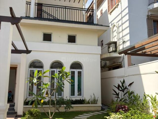 4 BHK Villa in Palarivattom for resale Kochi. The reference number is 21034604