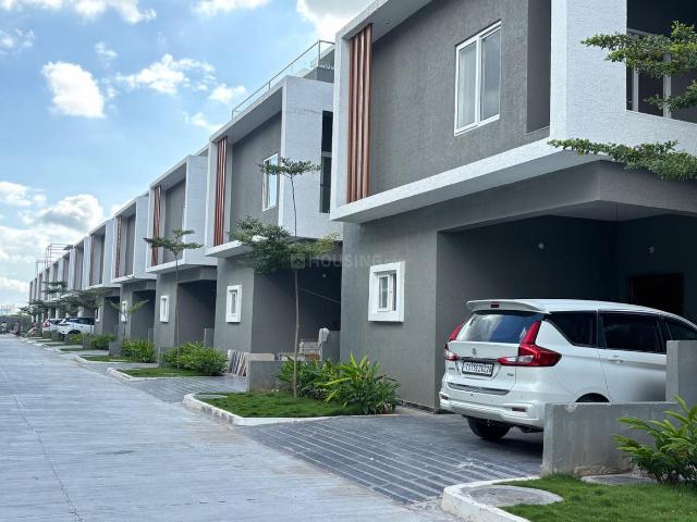 4 BHK Villa in Patancheru for resale Sangareddy. The reference number is 19651622