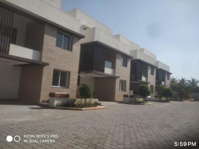 4 BHK Villa in Pedda Amberpet for resale Hyderabad. The reference number is 19662891