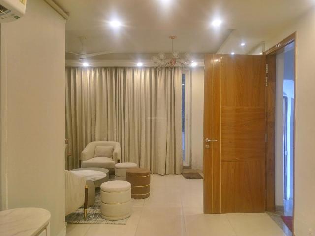 4 BHK Villa in Phi IV for rent Greater Noida. The reference number is 15766140