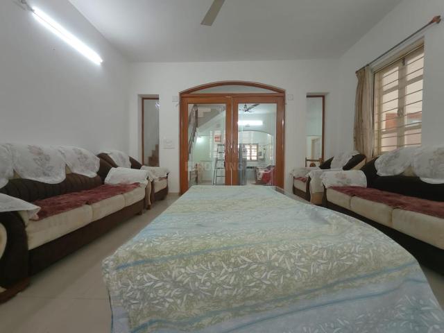 4 BHK Villa in Prahlad Nagar for resale Ahmedabad. The reference number is 20005075