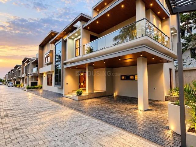 4 BHK Villa in Pukkattupady for resale Kochi. The reference number is 21253455