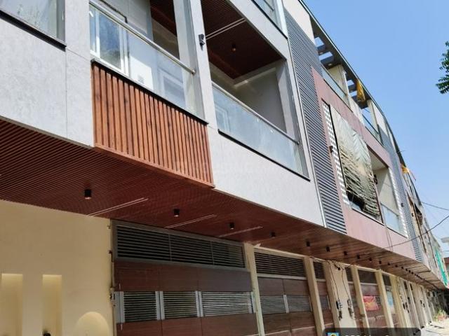 4 BHK Villa in Raj Nagar Extension for resale Ghaziabad. The reference number is 20057167