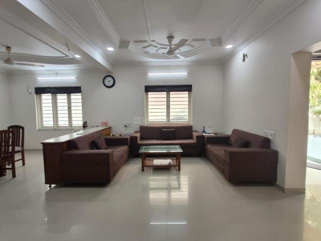 4 BHK Villa in Science City for resale Ahmedabad. The reference number is 20274821
