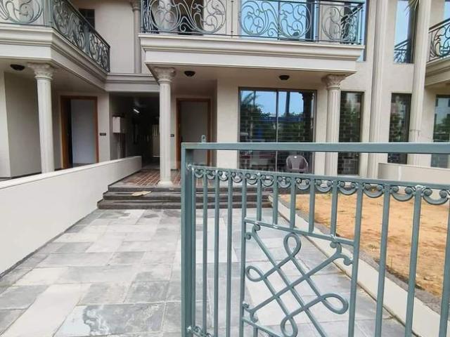 4 BHK Villa in Sargasan for resale Gandhinagar. The reference number is 12588835