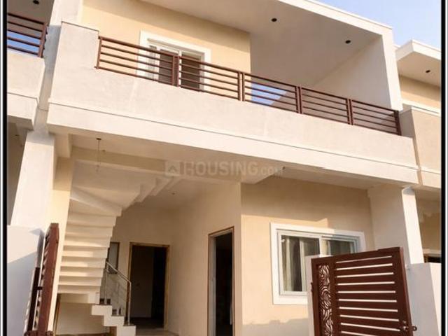 4 BHK Villa in Sarojini Nagar for resale Lucknow. The reference number is 19436753