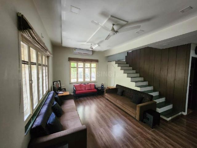 4 BHK Villa in Satellite for resale Ahmedabad. The reference number is 20212256