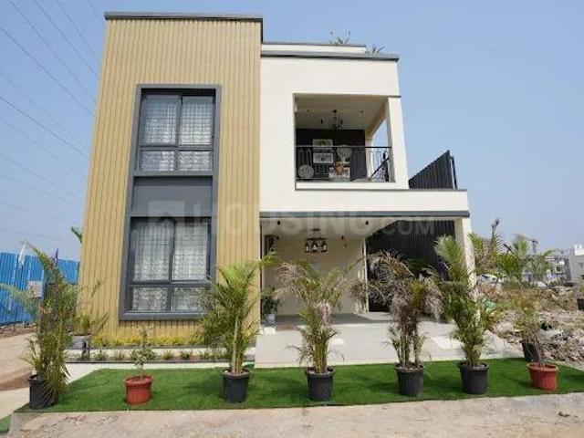 4 BHK Villa in Semmancheri for resale Chennai. The reference number is 20509369