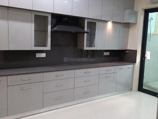 4 BHK Villa in Sector 128 for rent Noida. The reference number is 17464554