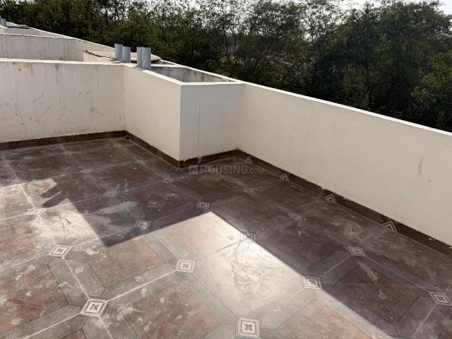 4 BHK Villa in Sector 166 for resale Noida. The reference number is 21042529