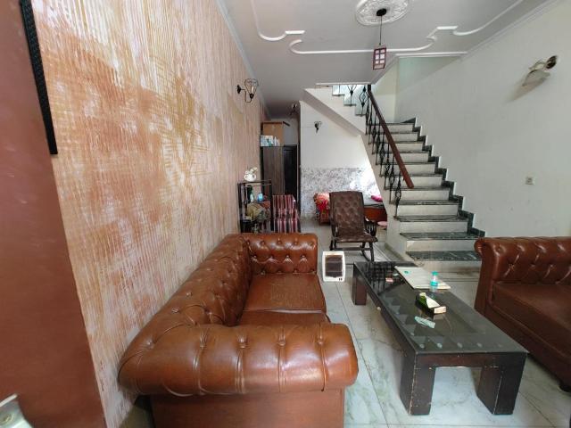 4 BHK Villa in Sector 21C for resale Faridabad. The reference number is 19345278