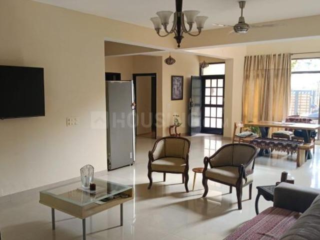 4 BHK Villa in Sector 50 for resale Gurgaon. The reference number is 21195254