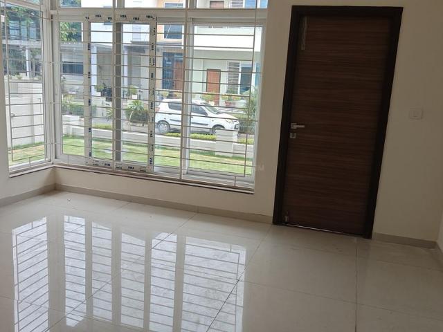 4 BHK Villa in Shantigram for rent Ahmedabad. The reference number is 20954791