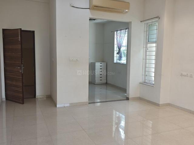 4 BHK Villa in Shantigram for resale Ahmedabad. The reference number is 20239109
