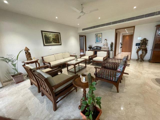 4 BHK Villa in Shantipura for rent Ahmedabad. The reference number is 20944464