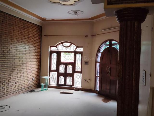 4 BHK Villa in Shastri Nagar for rent Ghaziabad. The reference number is 20841843