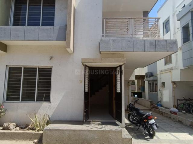 4 BHK Villa in Shela for rent Ahmedabad. The reference number is 20433498