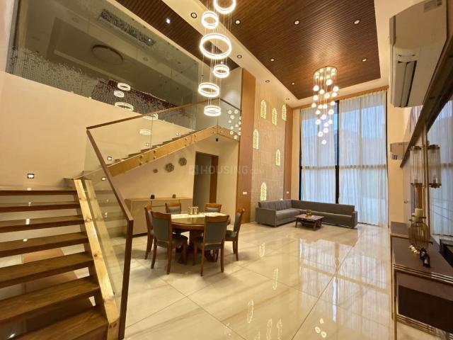 4 BHK Villa in Shela for rent Ahmedabad. The reference number is 20895251