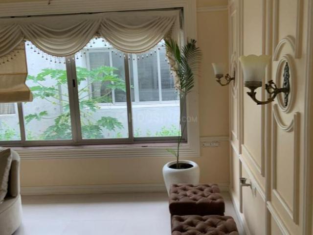 4 BHK Villa in Shela for rent Ahmedabad. The reference number is 20927371