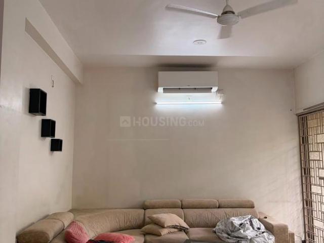 4 BHK Villa in Shela for rent Ahmedabad. The reference number is 21159901