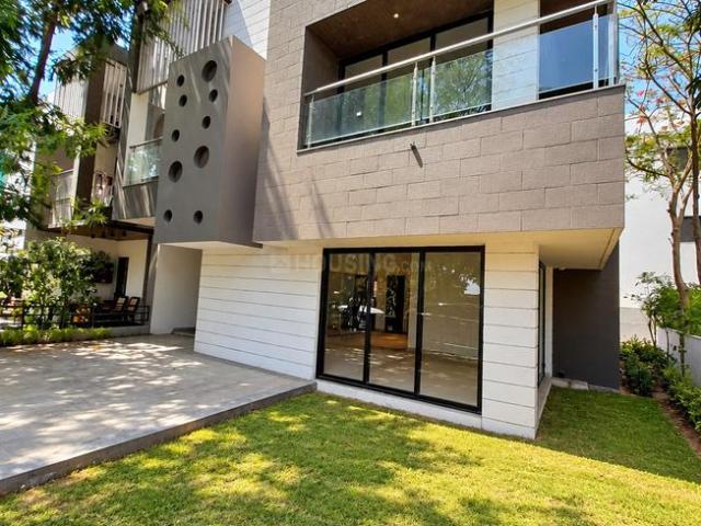 4 BHK Villa in Shela for rent Ahmedabad. The reference number is 21309089