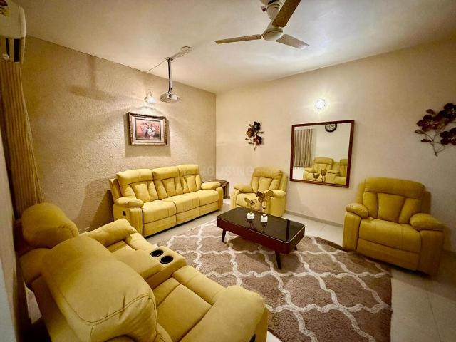 4 BHK Villa in Shela for resale Ahmedabad. The reference number is 20622593