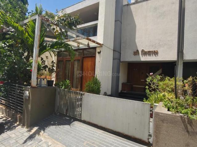 4 BHK Villa in Sola for rent Ahmedabad. The reference number is 19834662