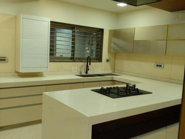 4 BHK Villa in South Bopal for rent Ahmedabad. The reference number is 17724883