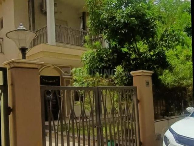 4 BHK Villa in South Bopal for rent Ahmedabad. The reference number is 20863237