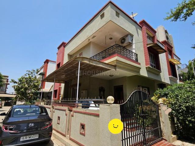 4 BHK Villa in South Bopal for resale Ahmedabad. The reference number is 20739356
