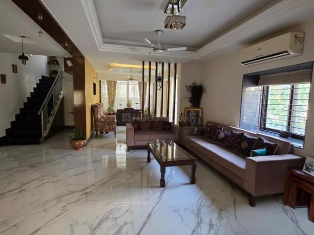4 BHK Villa in South Bopal for resale Ahmedabad. The reference number is 21128695