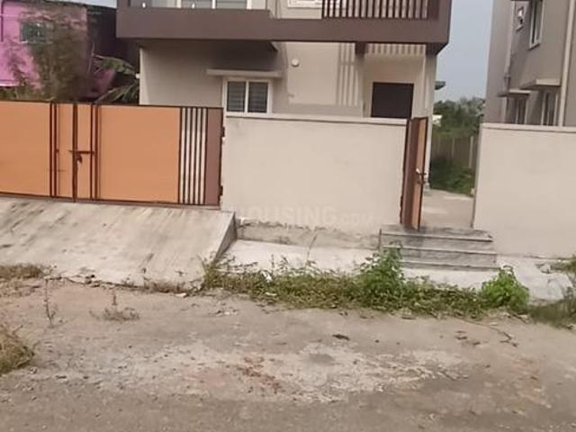 4 BHK Villa in Sriperumbudur for rent Chennai. The reference number is 20657887