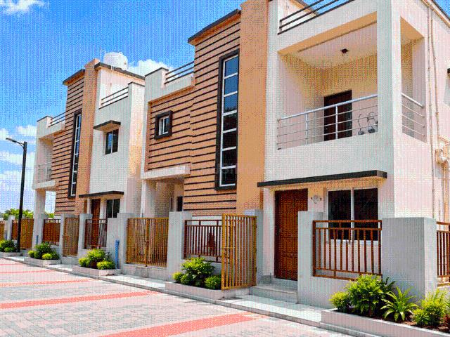 4 BHK Villa in Sundarpada for resale Bhubaneswar. The reference number is 21211319