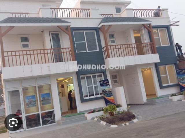4 BHK Villa in Sultanpur Road for rent Lucknow. The reference number is 20570405