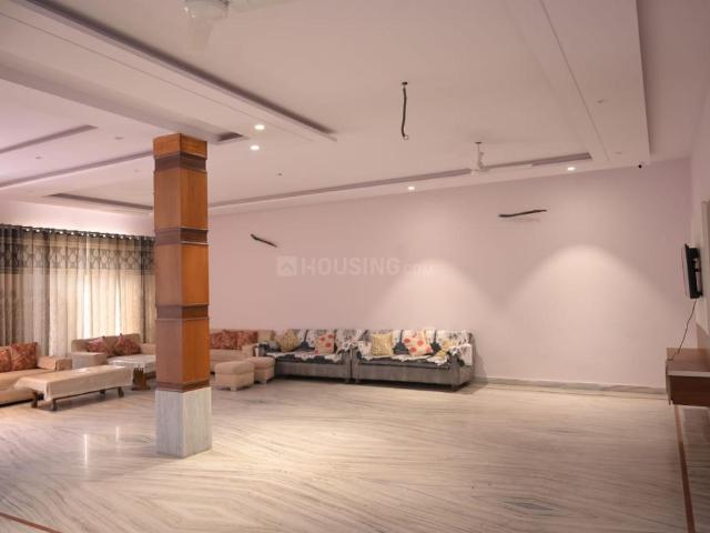 4 BHK Villa in Surya Enclave for rent Jalandhar. The reference number is 13242165
