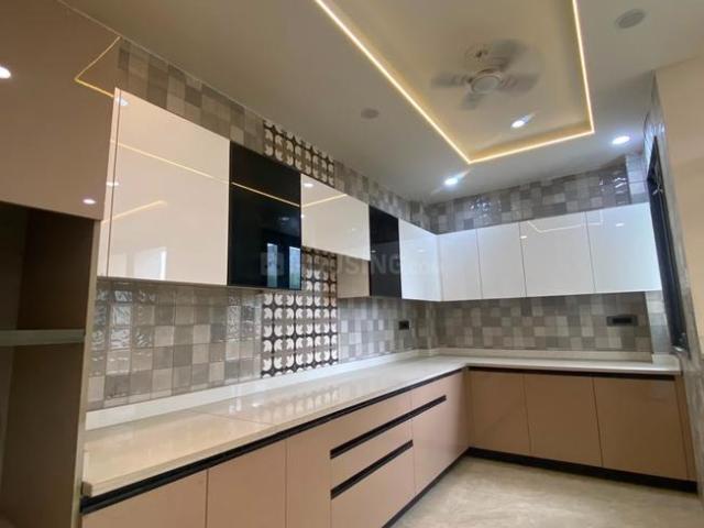 4 BHK Villa in Surajpur for resale Greater Noida. The reference number is 21037937
