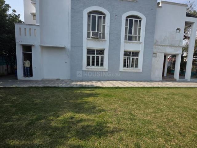 4 BHK Villa in Sushant Golf City for resale Lucknow. The reference number is 19489782