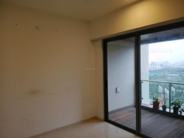 4 BHK Apartment in Colaba for rent Mumbai. The reference number is 19669056