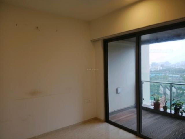 4 BHK Apartment in Colaba for rent Mumbai. The reference number is 19669056