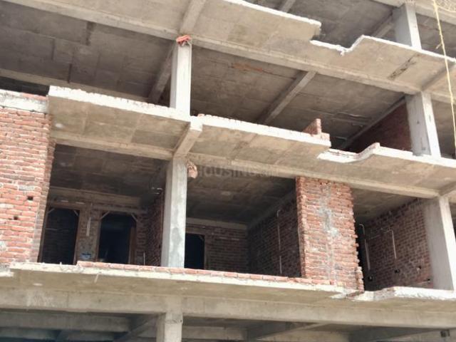4 BHK Apartment in Chandan Hola for resale New Delhi. The reference number is 20261656