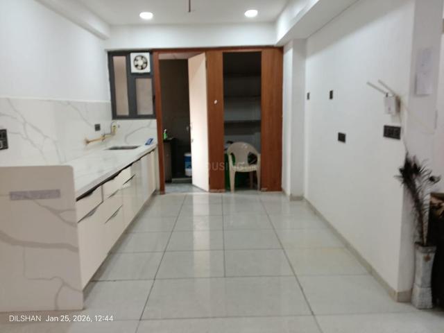 4 BHK Apartment in Chandkheda for resale Ahmedabad. The reference number is 20357305