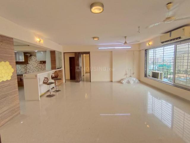 4 BHK Apartment in Chembur for rent Mumbai. The reference number is 19390845