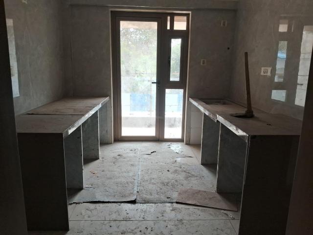 4 BHK Apartment in Chembur for resale Mumbai. The reference number is 19352572