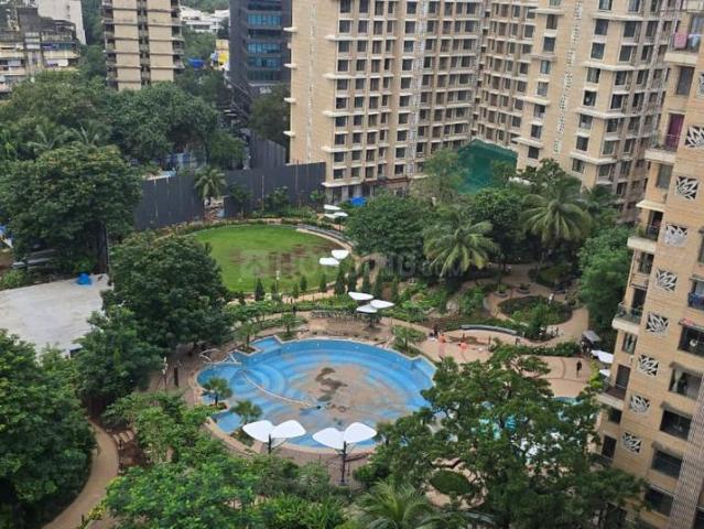 4 BHK Apartment in Chembur for resale Mumbai. The reference number is 20985662