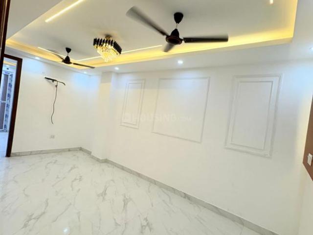 4 BHK Apartment in Chhattarpur for resale New Delhi. The reference number is 20484536