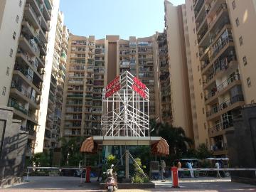 4 BHK Apartment in Crossings Republik for resale Ghaziabad. The reference number is 20380856
